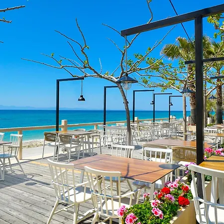 Blue View Seaside 3* Лименария